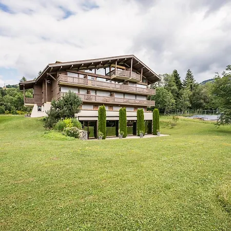 Appartement Avec Balcon à 10 Min à Pied Des Pistes *